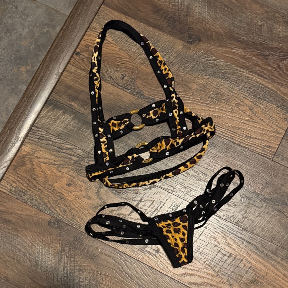 iHeartRaves Leopard Print Strappy Bikini Set in Black and Yellow